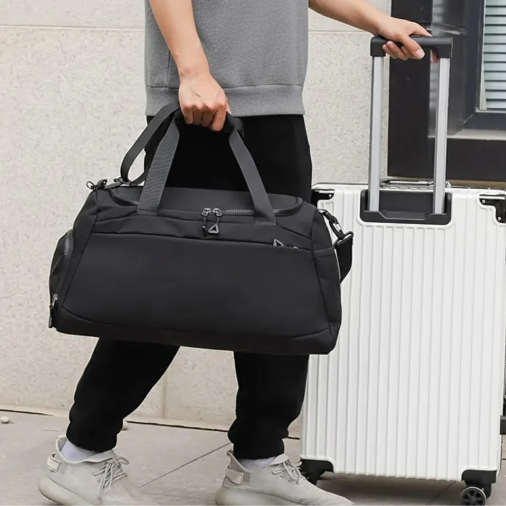 Gym Duffel Bag With Shoe & Wet Compartments - Image 9